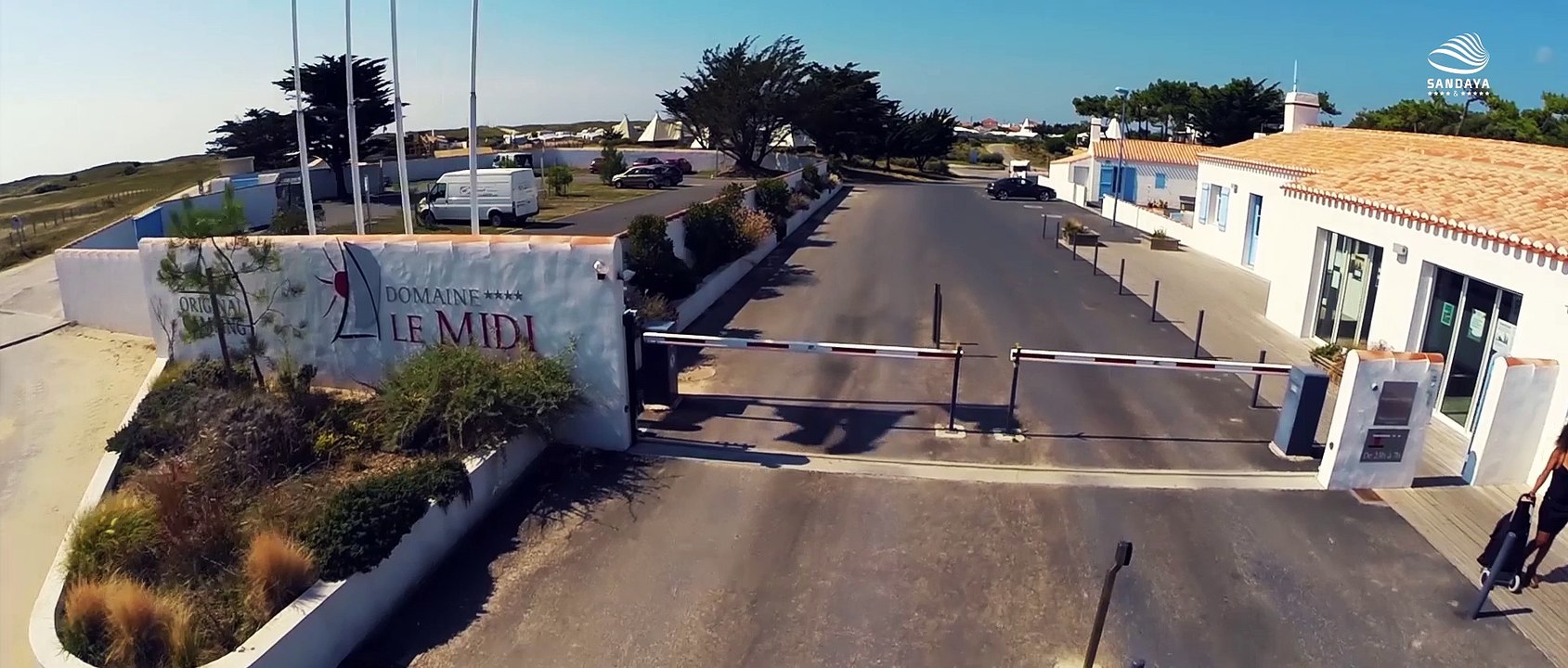 Camping Vendée - Sandaya Domaine Le Midi à Barbâtre - Camping Noirmoutier - Pays de La Loire - UK