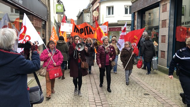 Le cortège rue de l’Eglise
