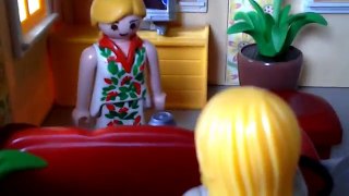 Playmobil: Les jumelles échangent leurs vies. ( 1 )