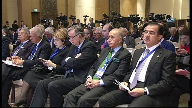 - Başbakan Yıldırım: “70'ten Fazla Ülke Suriye’de Çözüm İçin Olduğunu Söylüyor Ama Çözüm Bir Türlü Gelmiyor”- “bm Ne Yazık Ki, Çoğu Zaman Çözüm Üretmekte Aciz Kalıyor”