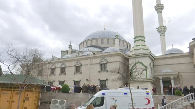 İran'da Düşen Özel Türk Uçağı - Uçağın Kabin Memuru Eda Uslu Son Yolculuğuna Uğurlandı