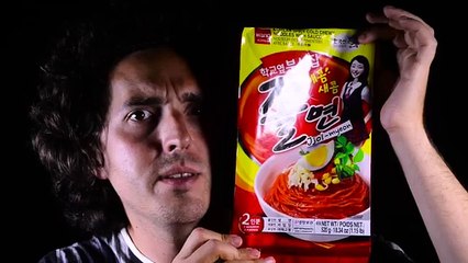 ASMR Eating Jjolmyeon w/ Fried Egg, Kimchi, and Shrimp Spring Roll 쫄면 먹방