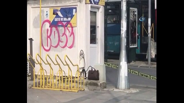 Beşiktaş iskelesi karşısında şüpheli çanta paniğe neden oldu