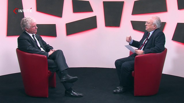 François Cuillandre. « Le Drian a quitté la Bretagne »