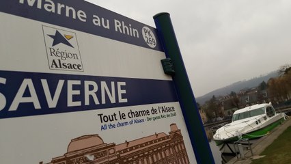 Arrivée du premier bateau de plaisance électrique à Saverne