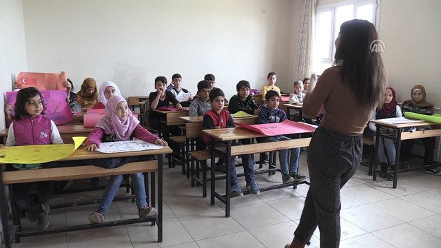 Suriyeli çocuklar, Mehmetçik'e destek vermek amacıyla resim yaptı - HATAY