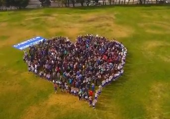 California Students Use School Walkout to Show Some Love