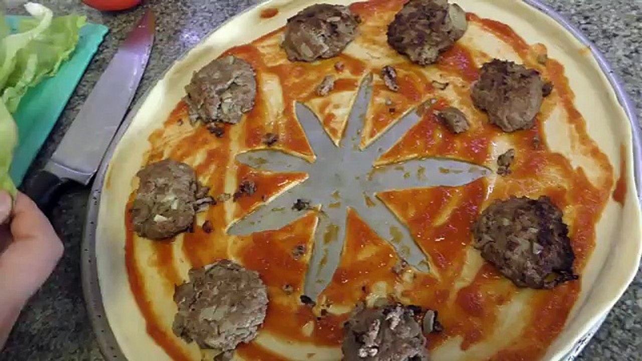 ПИЦЦА = ПИЦЦБУРГЕР