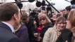 "Une dictature se prépare": Macron interpellé lors de sa visite en Indre-et-Loire