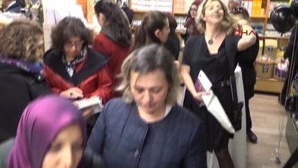 Uzman Dr. Ender Saraç'tan İmza Günü