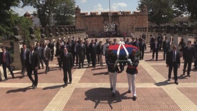 Primer ministro surcoreano rinde homenaje a fundadores de R.Dominicana