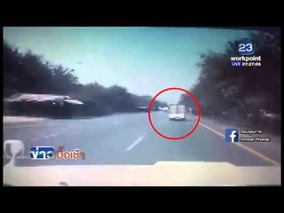 กระบะยางแตก พลิกคว่ำไฟลุกท่วม  l ข่าวมื้อเช้า l  25 เม.ษ. 59