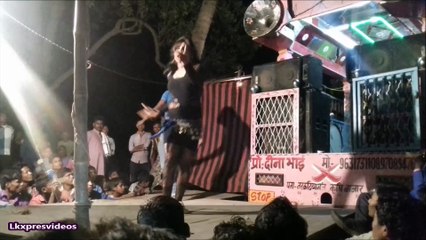 AMAZING DANCING PERFORMANCE BY SAPNA ARCHAESTRA  PARTY AS  KARE CHOYE CHOYE