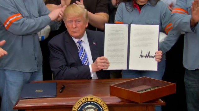 한미FTA 3차 협상 개최...트럼프, 미군철수 카드로 압박 / YTN