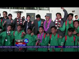 Скачать видео: Timnas U 16 Disambut Meriah Suporter - NET24