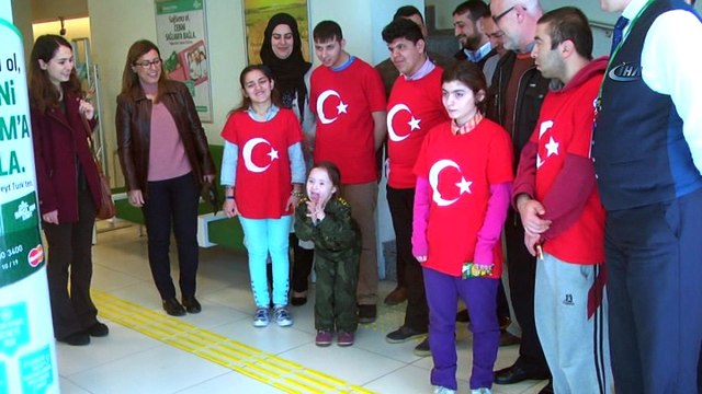 Askere en anlamlı bağış...Özel öğrenciler Afrin’de mücadele eden askerlere bağış yaptı