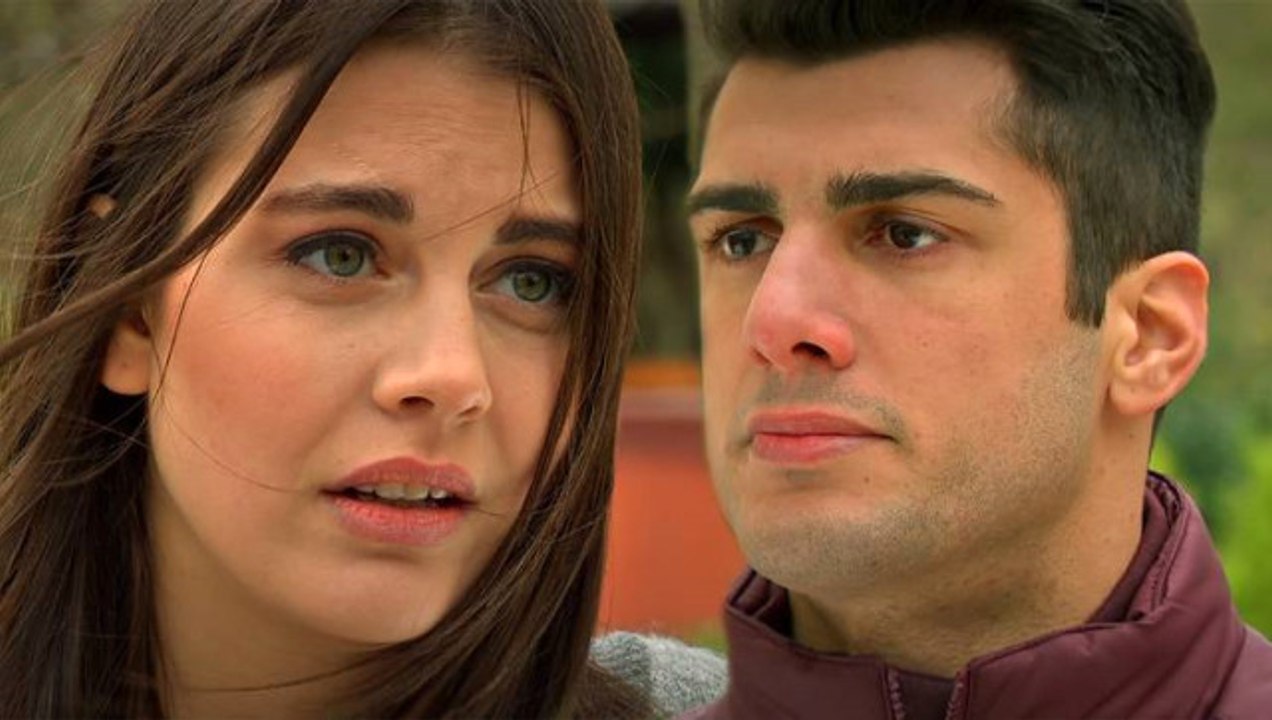 Yaprak Dökümü Sürüyor! Hıçkırık Dizisi Reyting Kurbanı Oldu