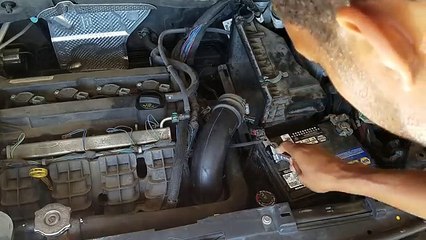 How to remove throttle body from new Dodge Caliber sxt (easy)