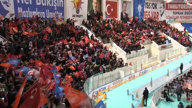 Cumhurbaşkanı Erdoğan: 'FETÖ, Erzurum'un bir köyünden çıkmıştı değil mi? Şimdi hala Pensilvanya'da. Niye dönmüyor. Dön gel. Dönsen bile Dadaşlar seni sokmaz buraya. Sen bu milleti parçaladın. Dadaşların içinden bu milleti parçalayan çı