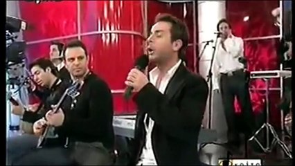 ΕΠΙΚΗ ΕΜΦΑΝΙΣΗ !!!! Γιώργος Μαζωνάκης - Φεύγω για_