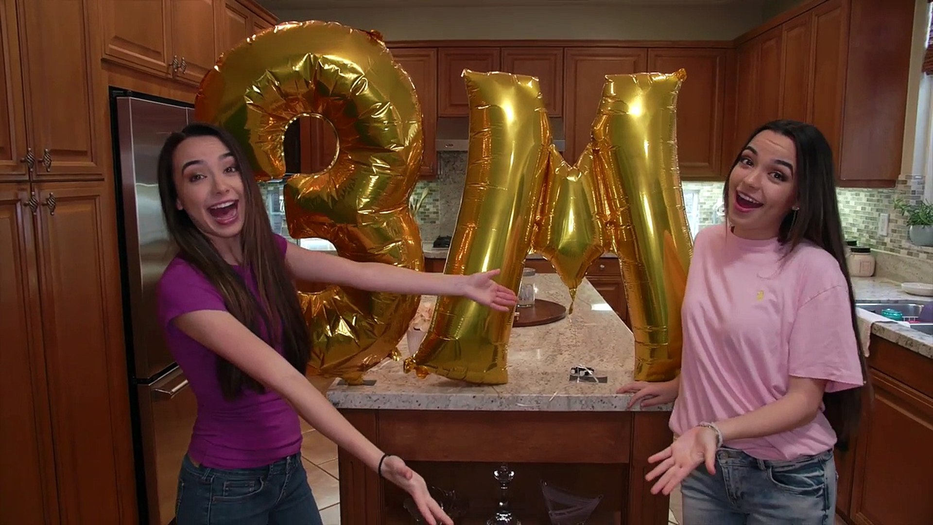 3 Million The Musical - Merrell Twins - video Dailymotion