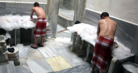 Antalya'da Aralarında Hamamların da Olduğu 68 Adrese Fuhuş Baskını!