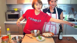 [[우리집에왜왔니?]]Liahx가비의 기름떡볶이 편!//!LiahXGabies Spicy fried Tteokbokki!!