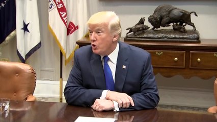 뮬러 특검 '트럼프 그룹' 정조준...美언론 "레드라인 넘었다" / YTN