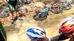 Venezuela : Un cycliste fait une grande chute et finit avec une grosse bosse sur sa tête !