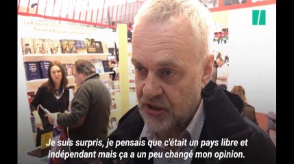 Au Salon du livre, les Russes trouvent la démarche de Macron "un peu provocante"