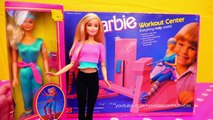 Juguetes de Barbie en español - Gimnasio de Barbie con muñeca que hace ejercicios