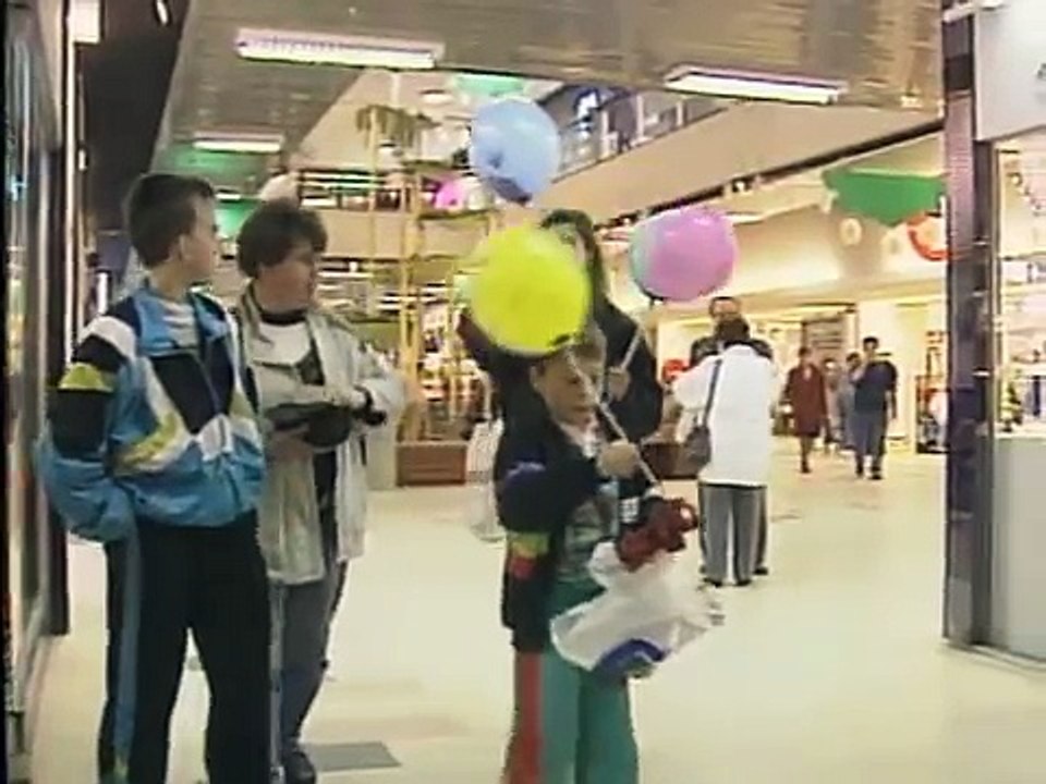 JERK pops little kid's balloon
