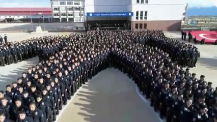 POMEM öğrencilerinden Çanakkale koreografisi