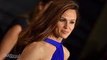 Jennifer Garner Attempts to Explain Her Viral Oscar Moment | THR News