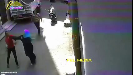 شاهد فتاة الصعيد  رانيا فهمي خلال تصديها للمتحرش