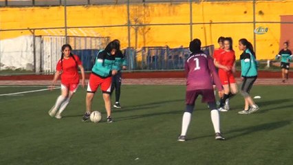Şırnaklı kadın futbolcular ön yargıları yendi, hedef milli takım