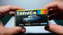 トミカ Tomica NO.32 TOYOTA NEW CROWN - Tomica Vintage Black Box Series 1970's