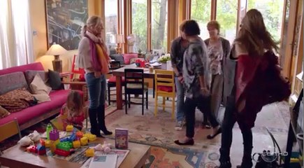 Offspring - S6 E1 - …Make Lemonade