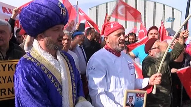 Beykoz Belediyesi, cephedeki Mehmetçiğe 1453 kavanoz bal gönderdi