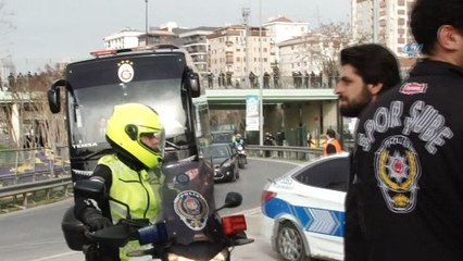 Takımlar stada ulaştı