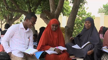 الاقتصاد والناس-هل يستحق الصومال تصنيفه أكثر البلدان فسادا؟