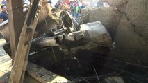 필리핀서 경비행기 민가에 충돌해 10명 사망 / YTN
