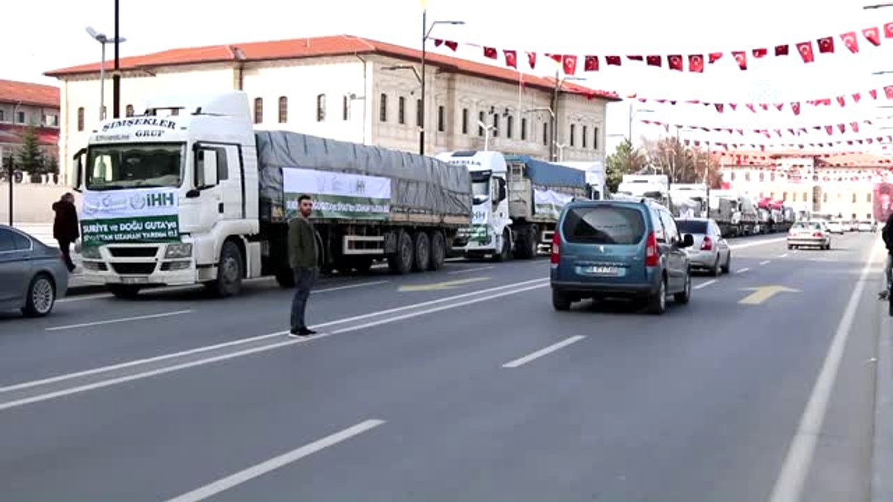 İhh'dan Afrin'e 12 Tır Gıda Yardımı