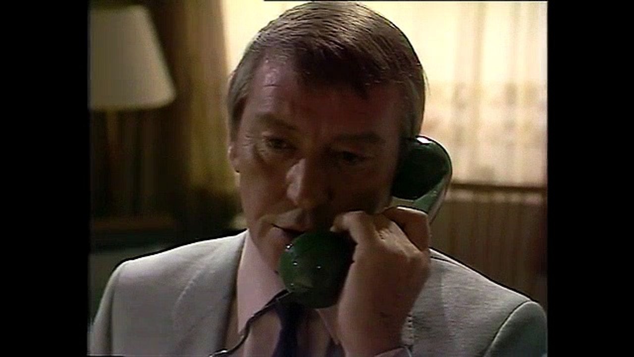 Taggart S02 E01 Knife Edge part 3/3