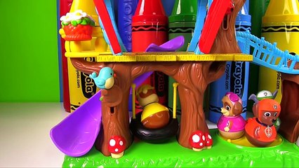 下载视频: Paw Patrol Learn Colors Crayons Surprise Toys Play Doh Video for Children | Fizzy Fun Toys