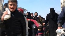 Milhares de civis fogem de frentes de combates na Síria