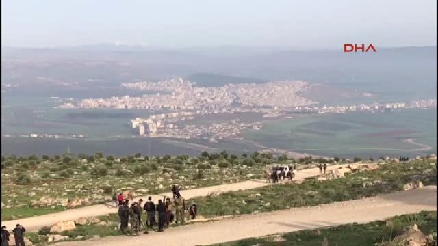 Suriye Zeytin Dalı Harekatı Kapsamında Öso Birlikleri Afrin'e Kentin Güneydoğusundan Girmeye Başladı