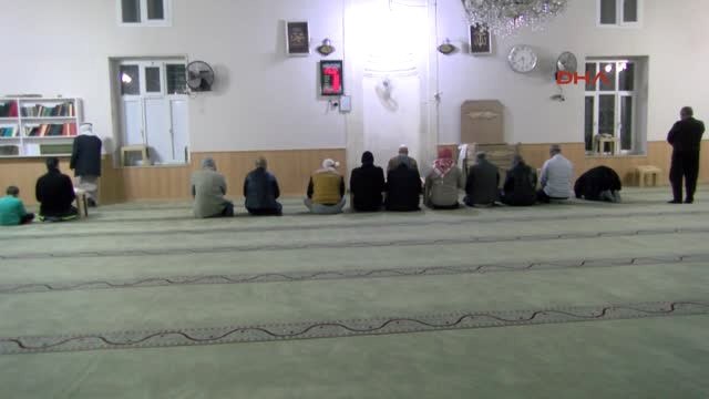 Hatay Suriye Sınırındaki Camilerde Mehmetçik İçin Fetih Suresi