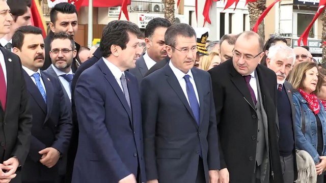 18 Mart Şehitleri Anma Günü ve Çanakkale Deniz Zaferi'nin 103. Yıl Dönümü -Atatürk Anıtı'na çelenk - ÇANAKKALE