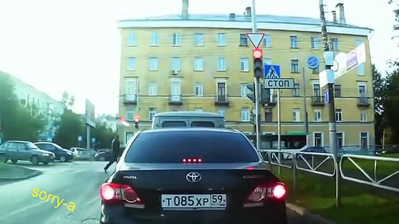 Idiotas no transito ,IDIOTAS atrás do volante.